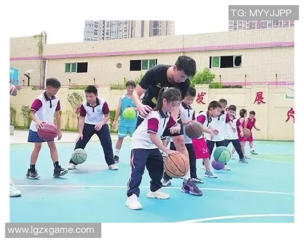 小学生热爱篮球的原因探讨与其对身心发展的积极影响分析
