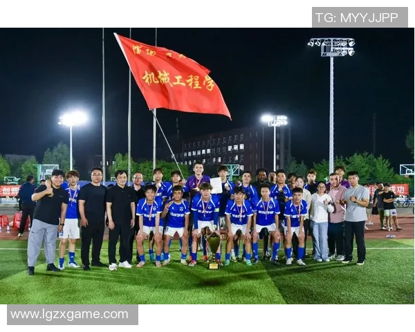 当代名城足球礼物的魅力与传承探索足球文化的独特价值与意义